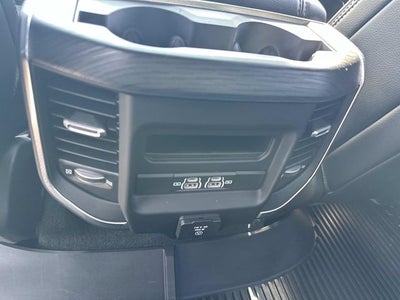 2023 RAM 1500 Laramie Crew Cab 4x4 5'7' Box