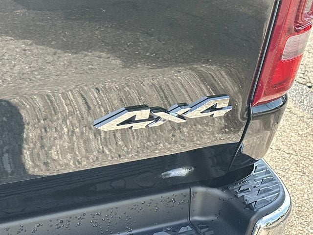 2023 RAM 1500 Laramie Crew Cab 4x4 5'7' Box