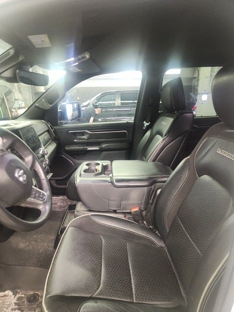 2024 RAM 1500 Laramie Crew Cab 4x4 5'7' Box