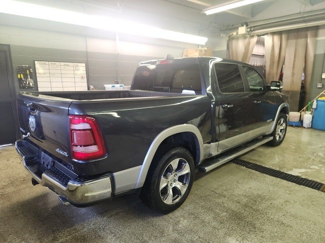 2021 RAM 1500 Laramie Crew Cab 4x4 5'7' Box
