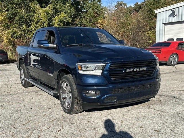 2023 RAM 1500 Laramie Crew Cab 4x4 5'7' Box