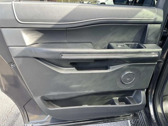 2022 Ford Expedition XLT MAX