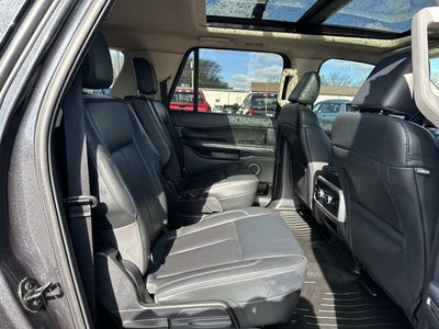 2022 Ford Expedition XLT MAX