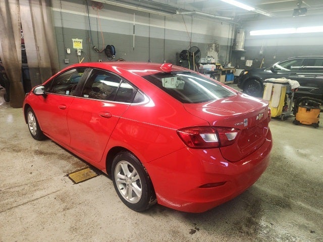 2018 Chevrolet Cruze LT Auto