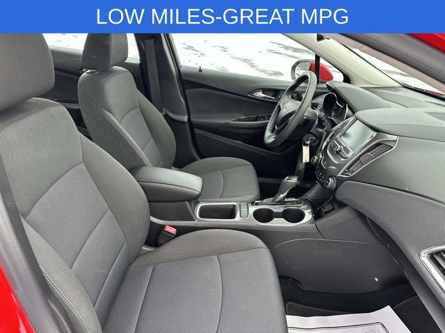 2018 Chevrolet Cruze LT Auto