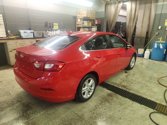 2018 Chevrolet Cruze LT Auto