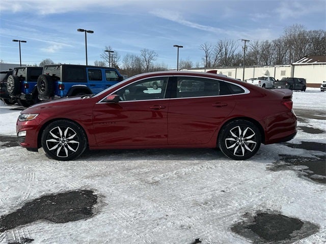 2023 Chevrolet Malibu FWD RS