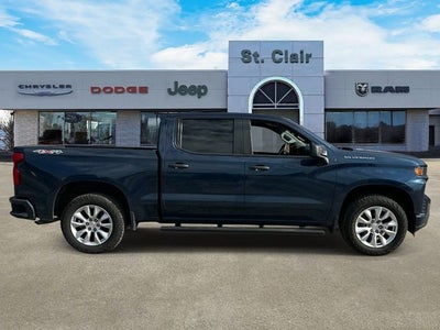 2020 Chevrolet Silverado 1500 4WD Crew Cab Short Bed Custom