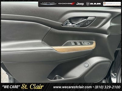 2023 GMC Acadia FWD SLE