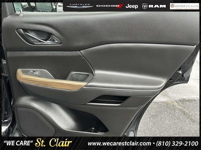 2023 GMC Acadia FWD SLE