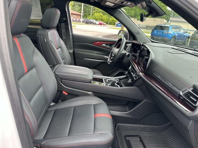 2024 Chevrolet Traverse AWD RS