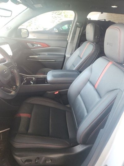 2024 Chevrolet Traverse AWD RS