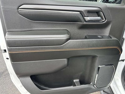 2024 GMC Sierra 1500 4WD Crew Cab Short Box AT4