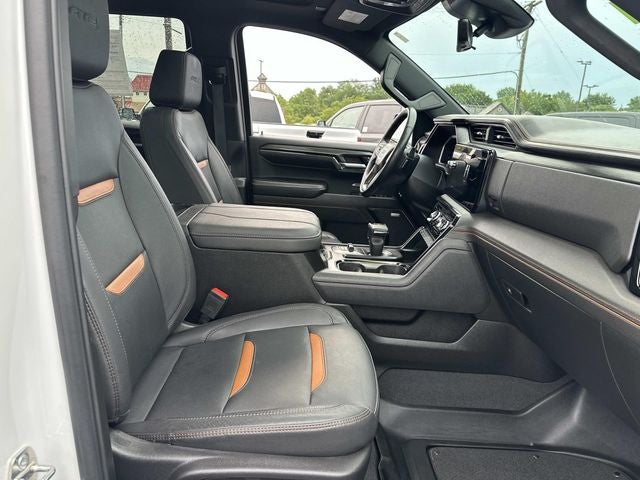 2024 GMC Sierra 1500 4WD Crew Cab Short Box AT4