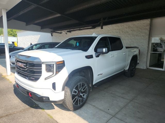 2024 GMC Sierra 1500 4WD Crew Cab Short Box AT4