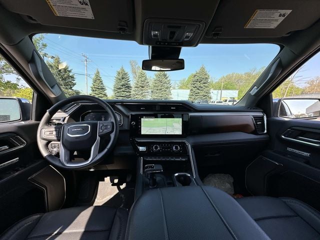 2024 GMC Sierra 1500 4WD Crew Cab Short Box Denali