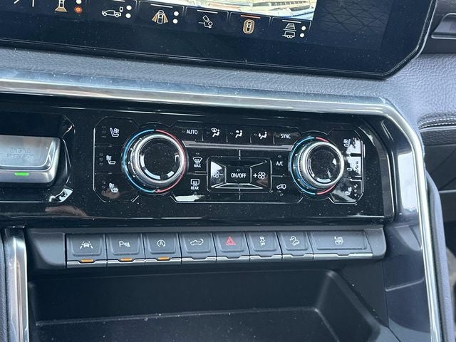 2024 GMC Sierra 1500 4WD Crew Cab Short Box Denali