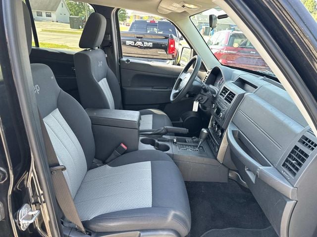 2009 Jeep Liberty Sport