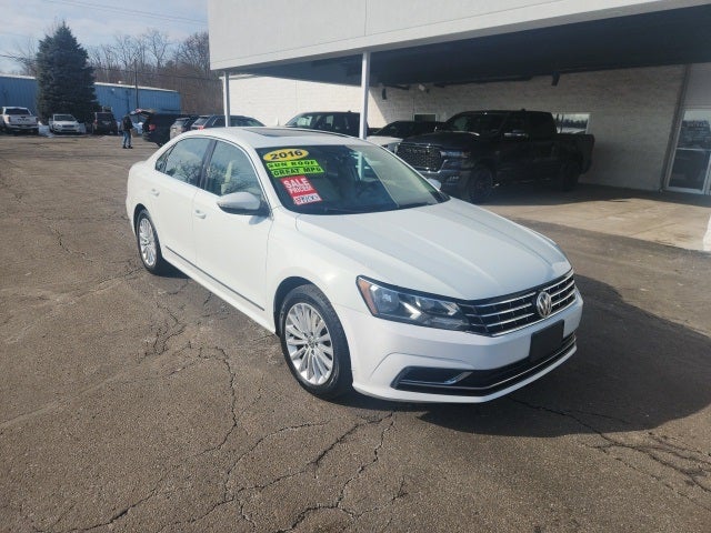 2016 Volkswagen Passat 1.8T SE