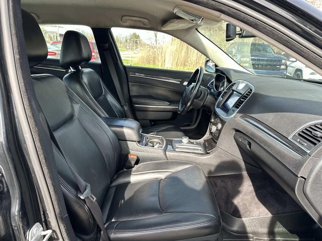 2017 Chrysler 300 Limited AWD