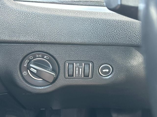 2017 Chrysler 300 Limited AWD