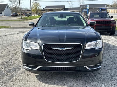 2017 Chrysler 300 Limited AWD
