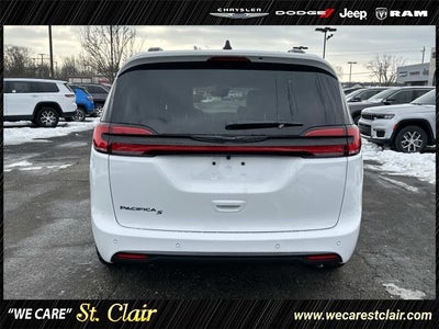 2026 Chrysler Pacifica PACIFICA SELECT