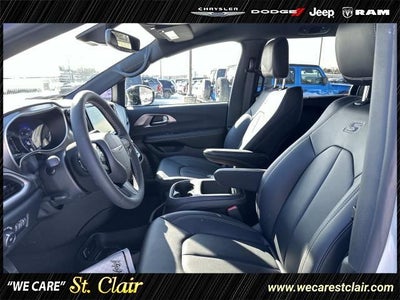 2026 Chrysler Pacifica PACIFICA SELECT