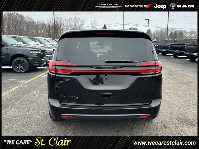 2026 Chrysler Pacifica PACIFICA SELECT