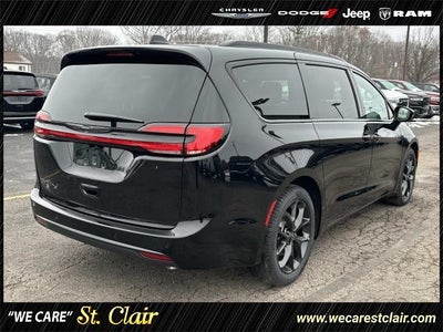 2026 Chrysler Pacifica PACIFICA SELECT