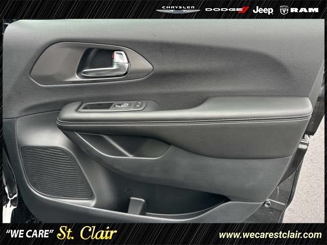 2026 Chrysler Pacifica PACIFICA SELECT