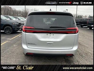 2026 Chrysler Pacifica PACIFICA SELECT