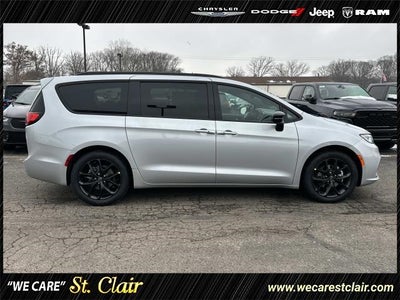 2026 Chrysler Pacifica PACIFICA SELECT