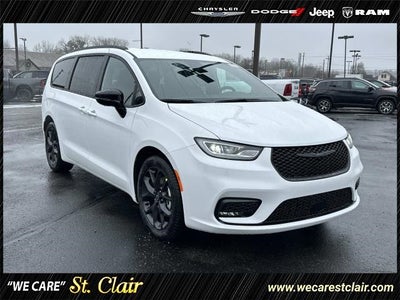 2026 Chrysler Pacifica PACIFICA SELECT