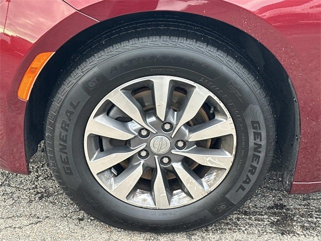 2020 Chrysler Pacifica Touring L Plus