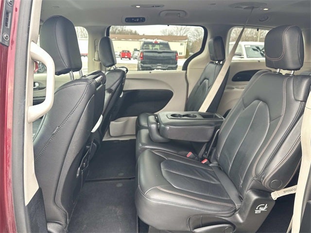 2020 Chrysler Pacifica Touring L Plus