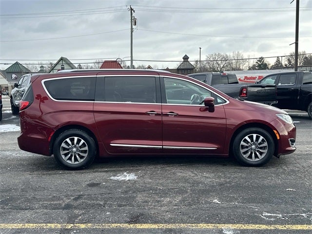 2020 Chrysler Pacifica Touring L Plus