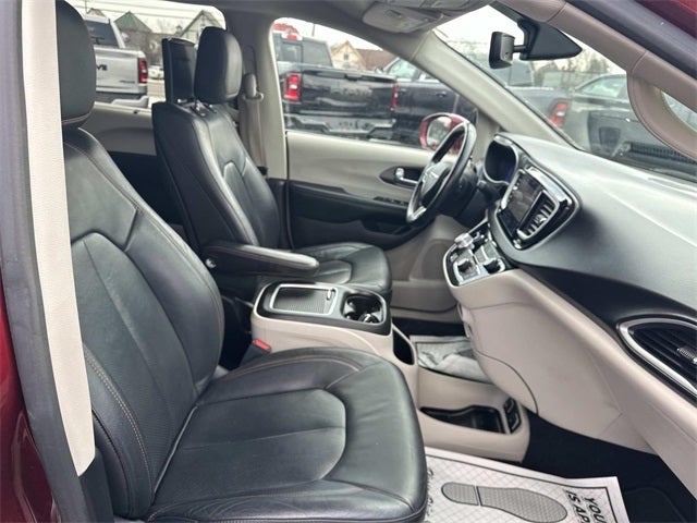 2020 Chrysler Pacifica Touring L Plus