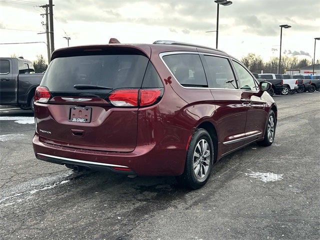 2020 Chrysler Pacifica Touring L Plus