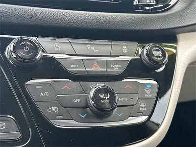 2020 Chrysler Pacifica Touring L Plus