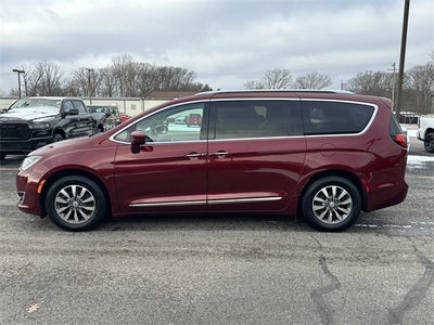 2020 Chrysler Pacifica Touring L Plus