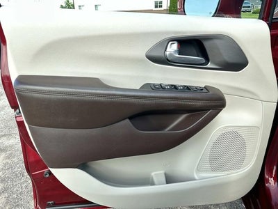 2019 Chrysler Pacifica Touring L Plus
