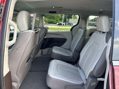 2019 Chrysler Pacifica Touring L Plus