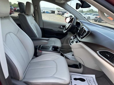 2019 Chrysler Pacifica Touring L Plus