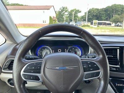 2019 Chrysler Pacifica Touring L Plus