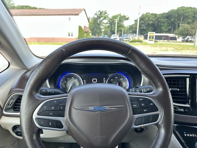 2019 Chrysler Pacifica Touring L Plus