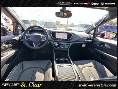 2027 Chrysler Pacifica PACIFICA LIMITED