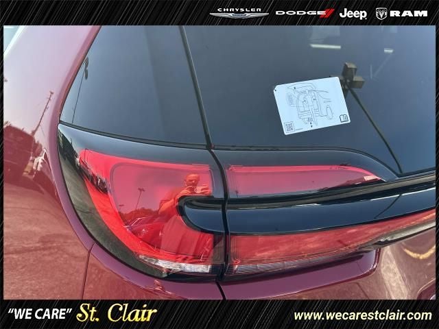 2027 Chrysler Pacifica PACIFICA LIMITED
