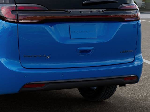 2027 Chrysler Pacifica PACIFICA LIMITED