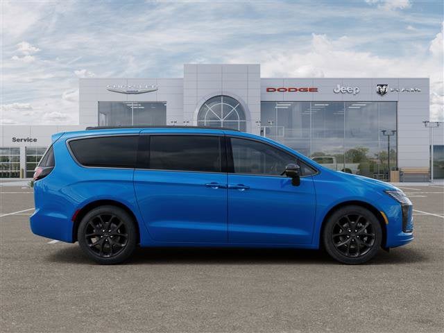 2027 Chrysler Pacifica PACIFICA LIMITED